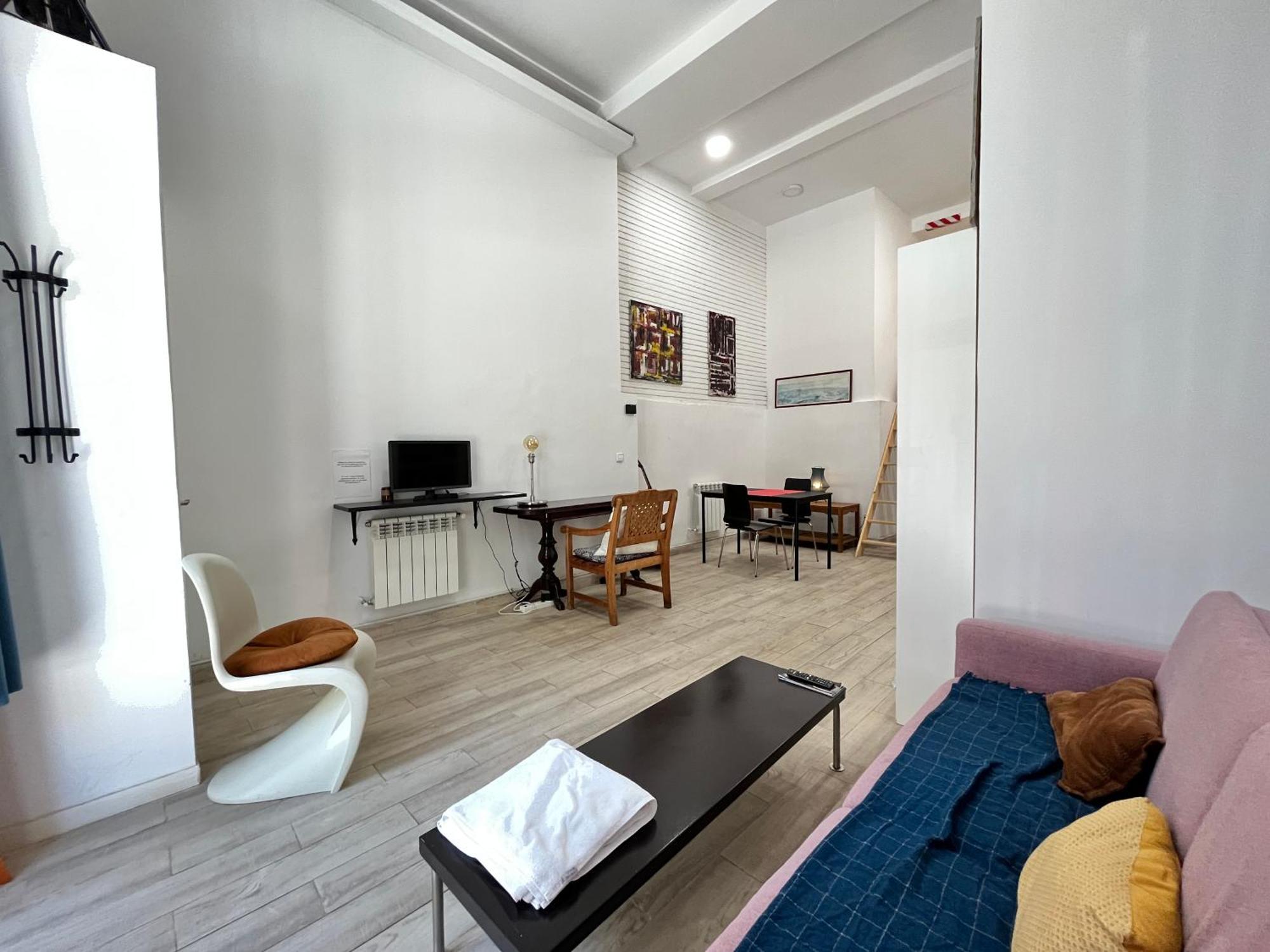 Duplex Manzanares Izq Amarillo Temporal Leilighet Madrid Eksteriør bilde